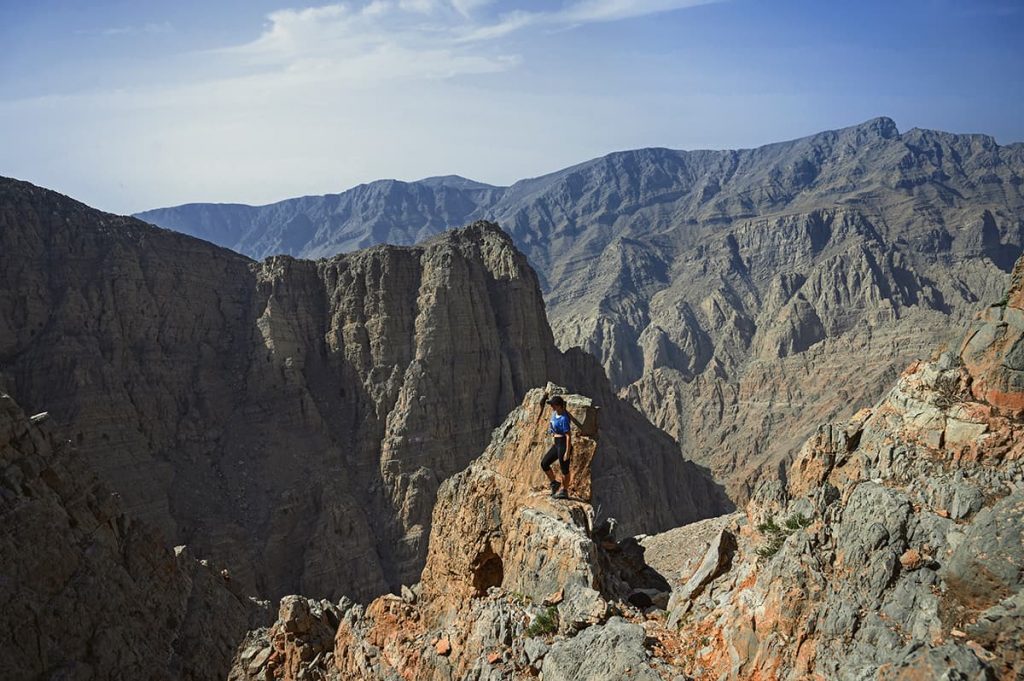 hiking in uae wadi naqab uae mountains hiking guide