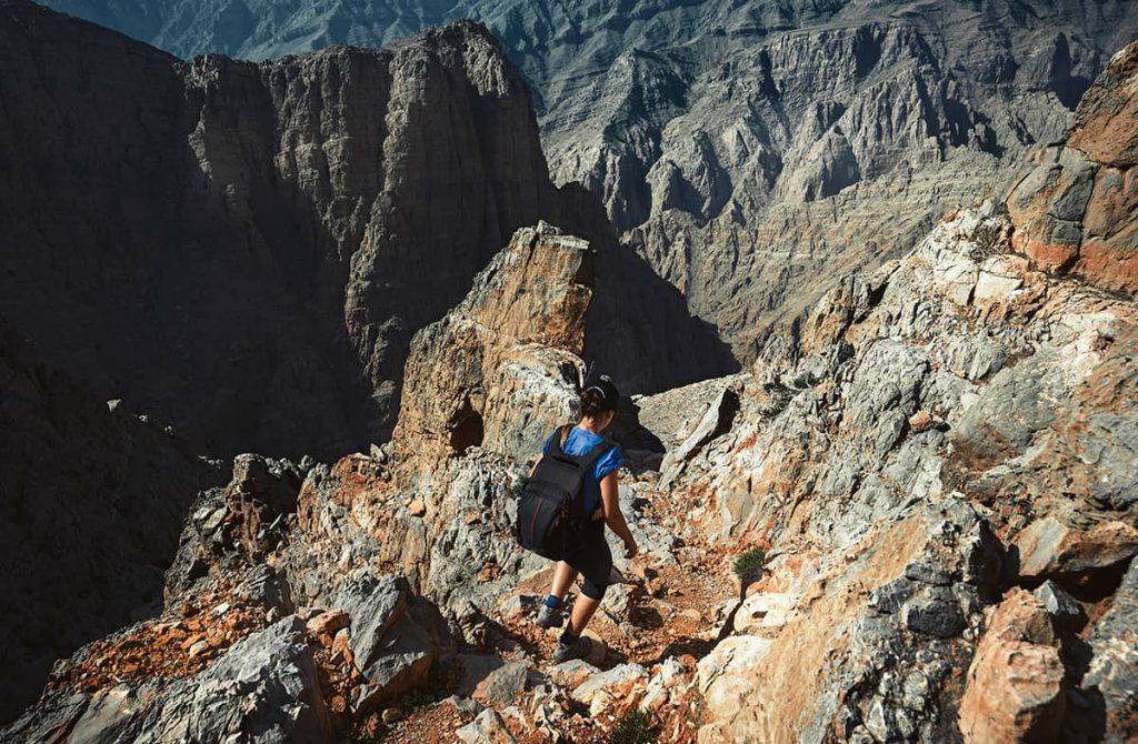 wadi naqab uae mountains hiking guide