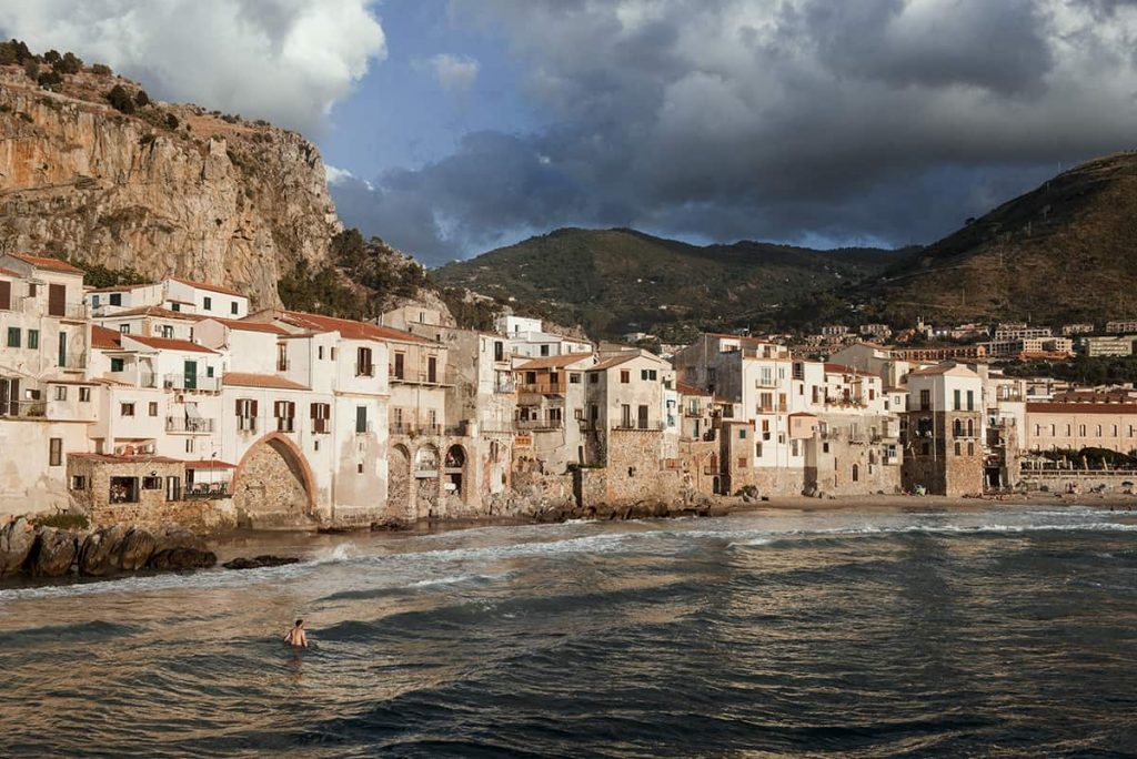 renting a car in palermo sicily cefalu places to visit