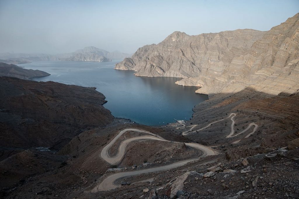 renting a car in oman and tips for driving in oman- khor najd road in musandam