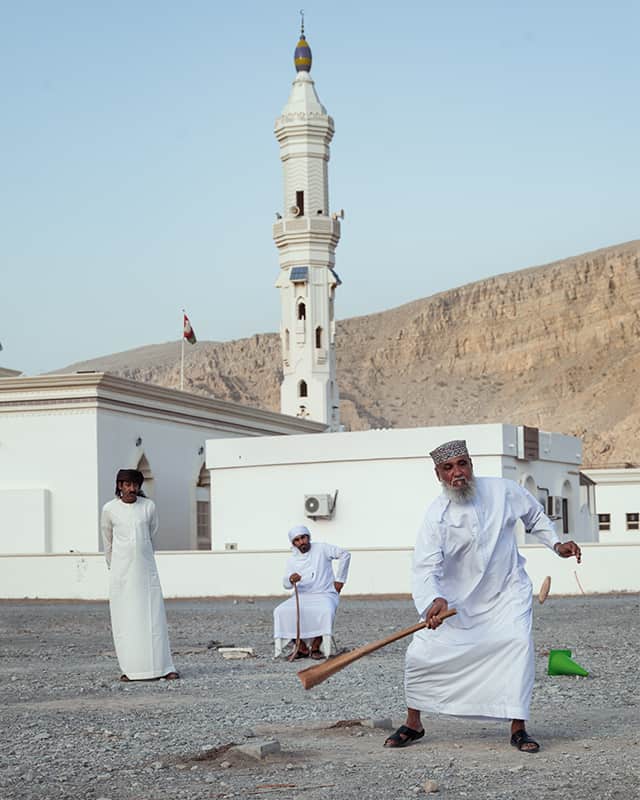 things to do in musandam- watch locals play gubbah