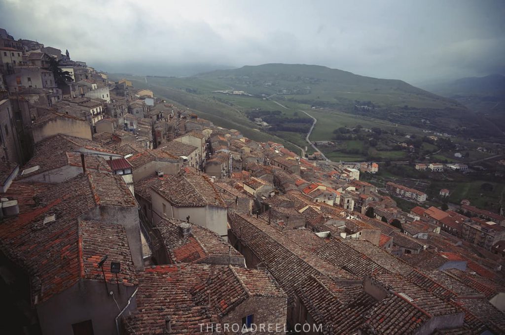 A Guide to Visiting Gangi Mountain Town in Sicily. Best things to do in Gangi