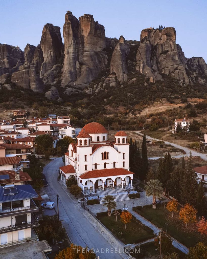 curch in Kalambaka, one of the two base towns in Meteora