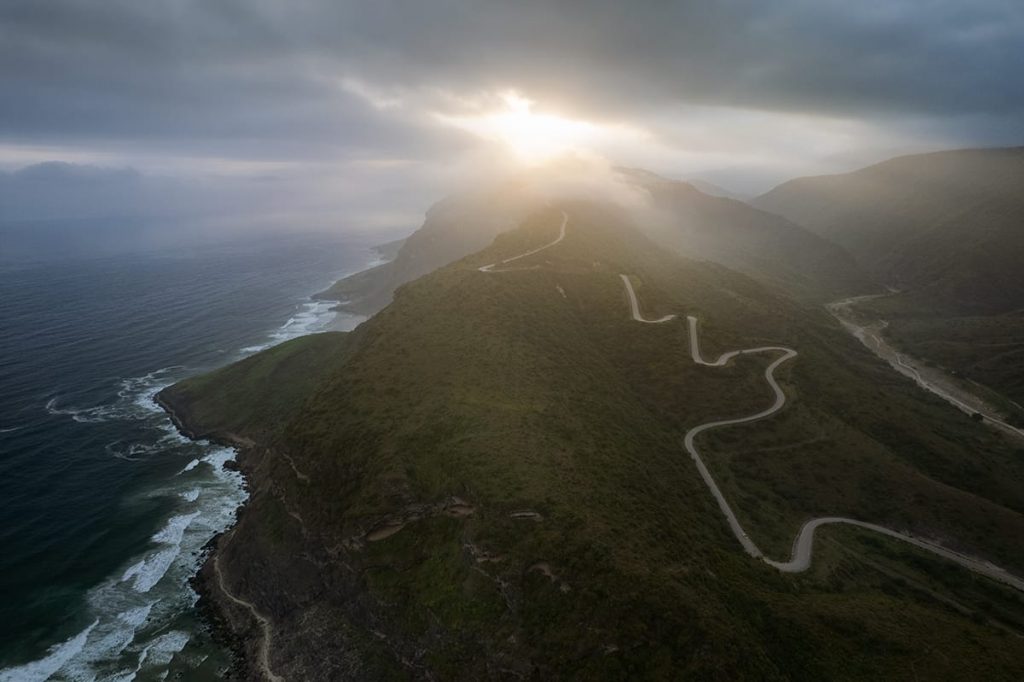 Salalah itinerary and things to do in salalah: rakhyut from above at sunset