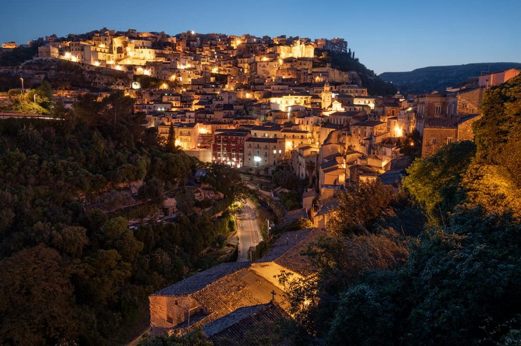 ragusa ibla tourist train