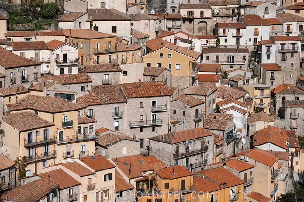 Wonderful red-roofed house of Castelmezano