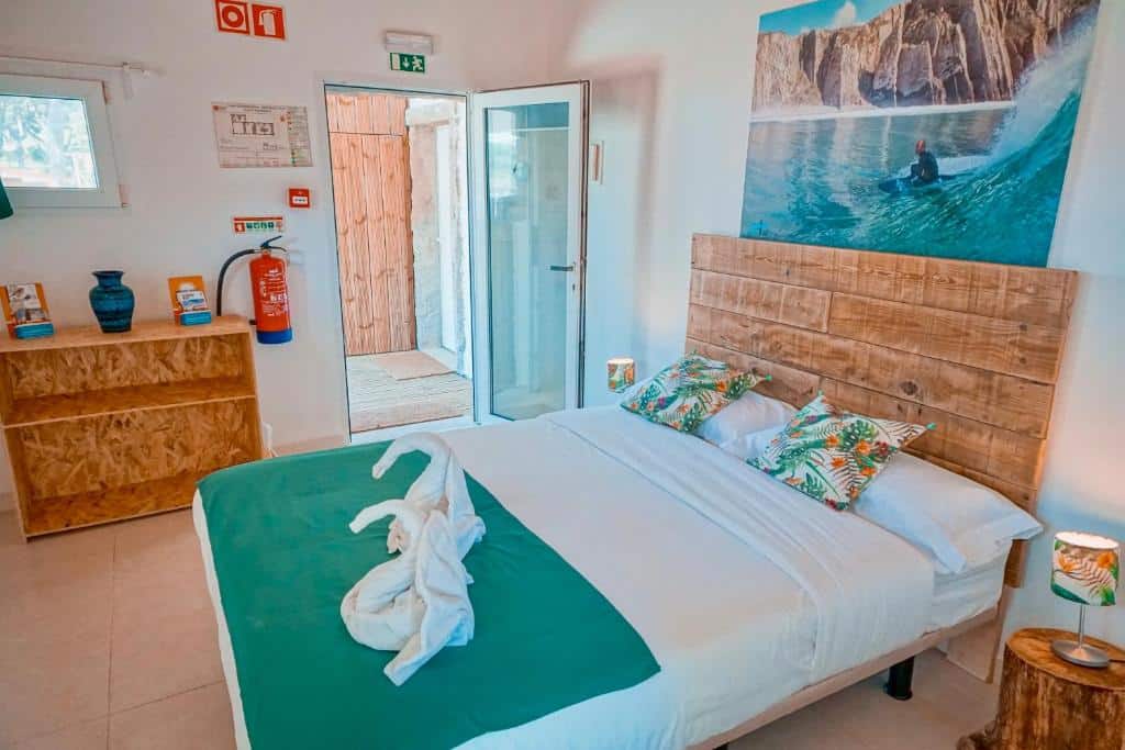hostel in sintra, azenhas do mar