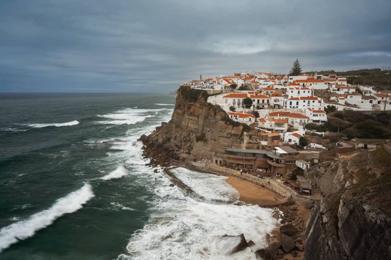 A Guide to Azenhas do Mar in Portugal: A Dreamy Coastal Town near Sintra