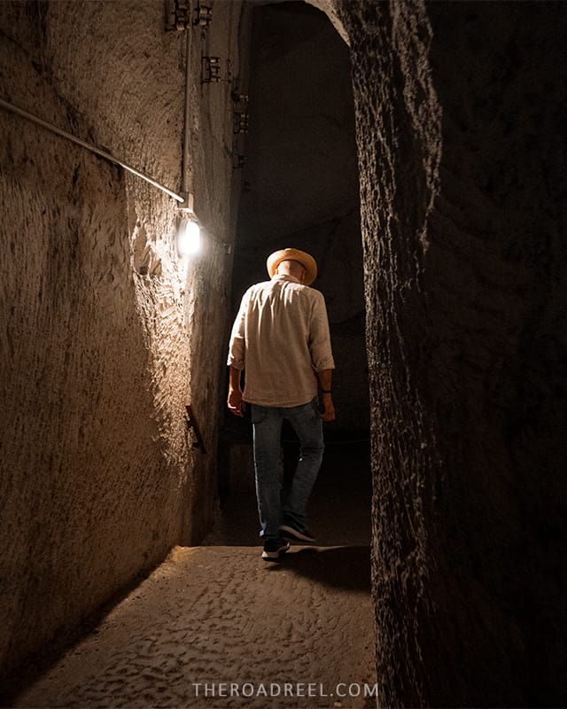 Our guide on Naples Underground tour- a must thing to do in Naples in one day