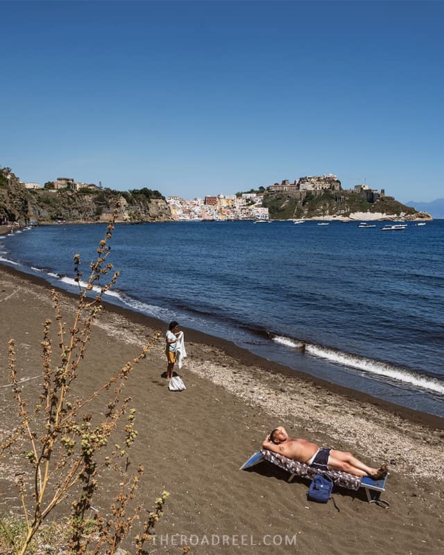 Spiaggia di Chiaia beach with Marina di Corricella background
