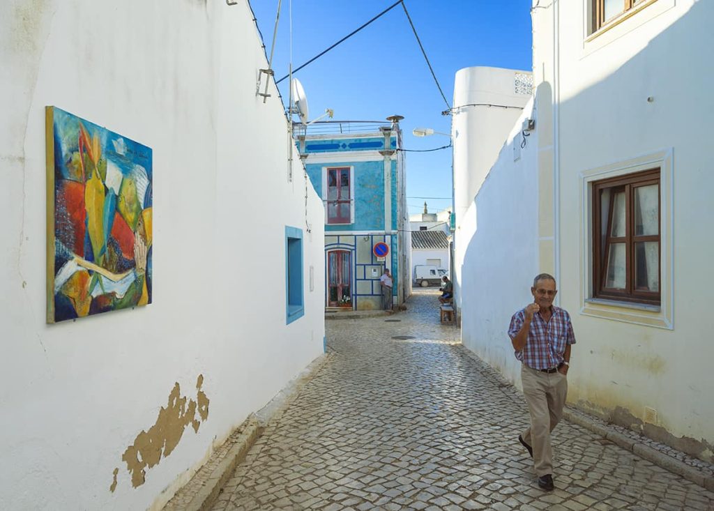 Streets in a small town in south Portugal- driving here is challenge