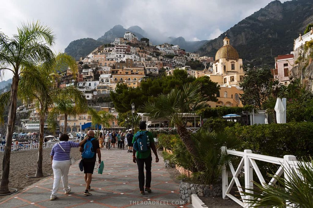 marina grande promenade in positano